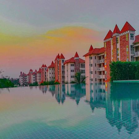 Happy City Golf & Resort Čiang Rai Exteriér fotografie