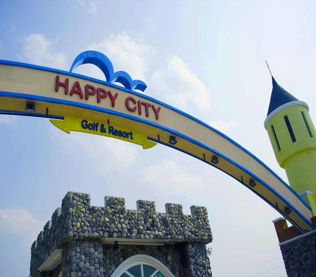 Happy City Golf & Resort Čiang Rai Exteriér fotografie