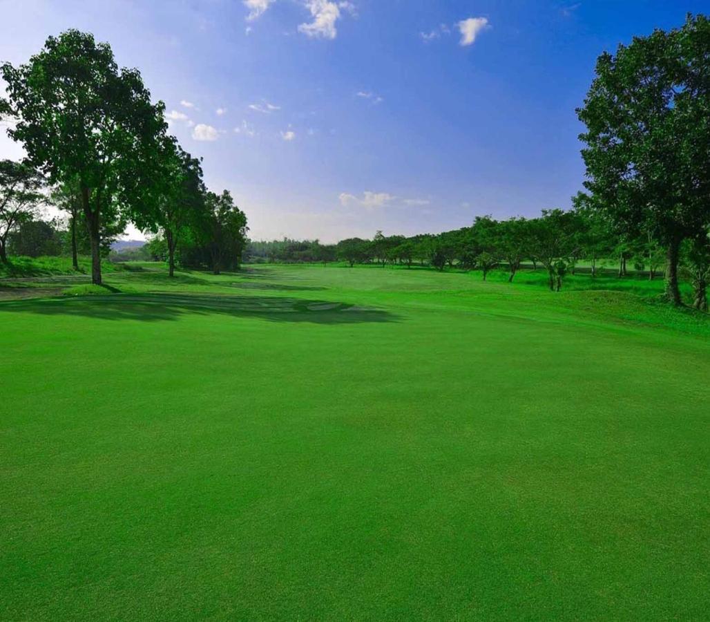 Happy City Golf & Resort Čiang Rai Exteriér fotografie