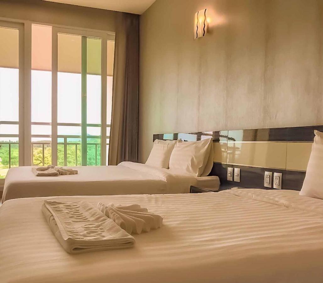 Happy City Golf & Resort Čiang Rai Exteriér fotografie