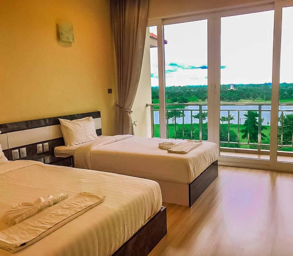 Happy City Golf & Resort Čiang Rai Exteriér fotografie